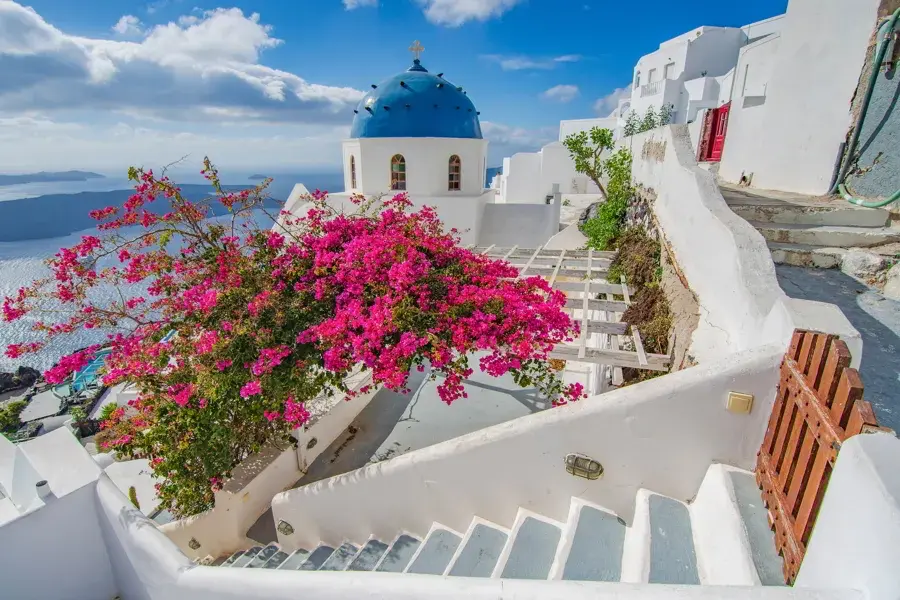 Grecja to najczęśćiej wybierany kierunek wakacji w 2018 roku.
